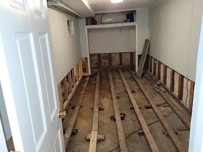 Air mover running on a Mahwah, NJ floor